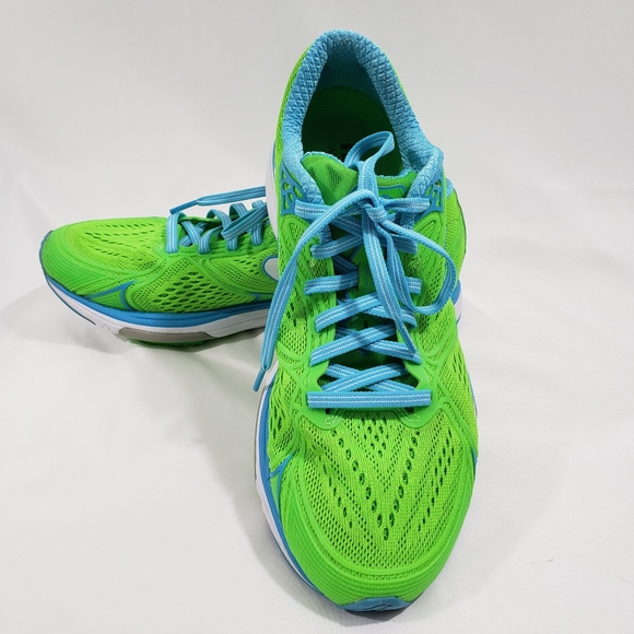 running shoes cushion level